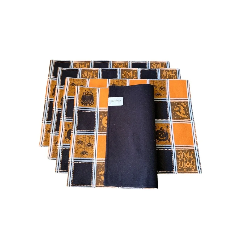 Halloween placemats set